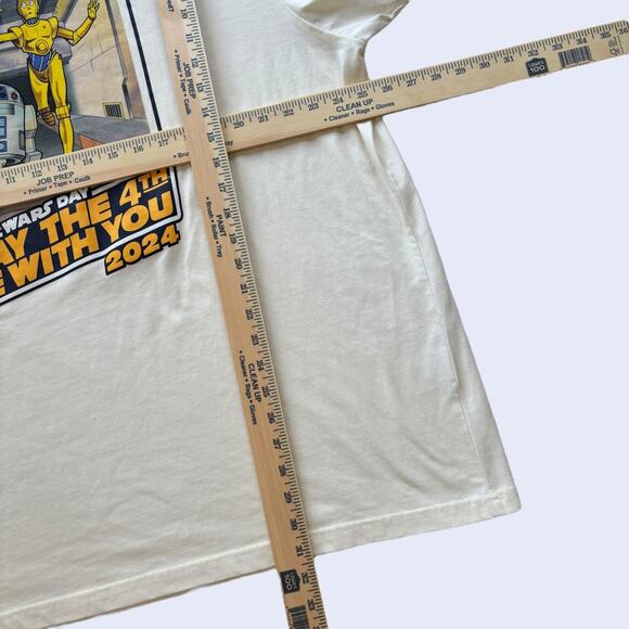 Star Wars May the 4th 2024 Tee C-3PO & R2-D2 Cream Graphic Unisex XL - Picture 4 of 5
